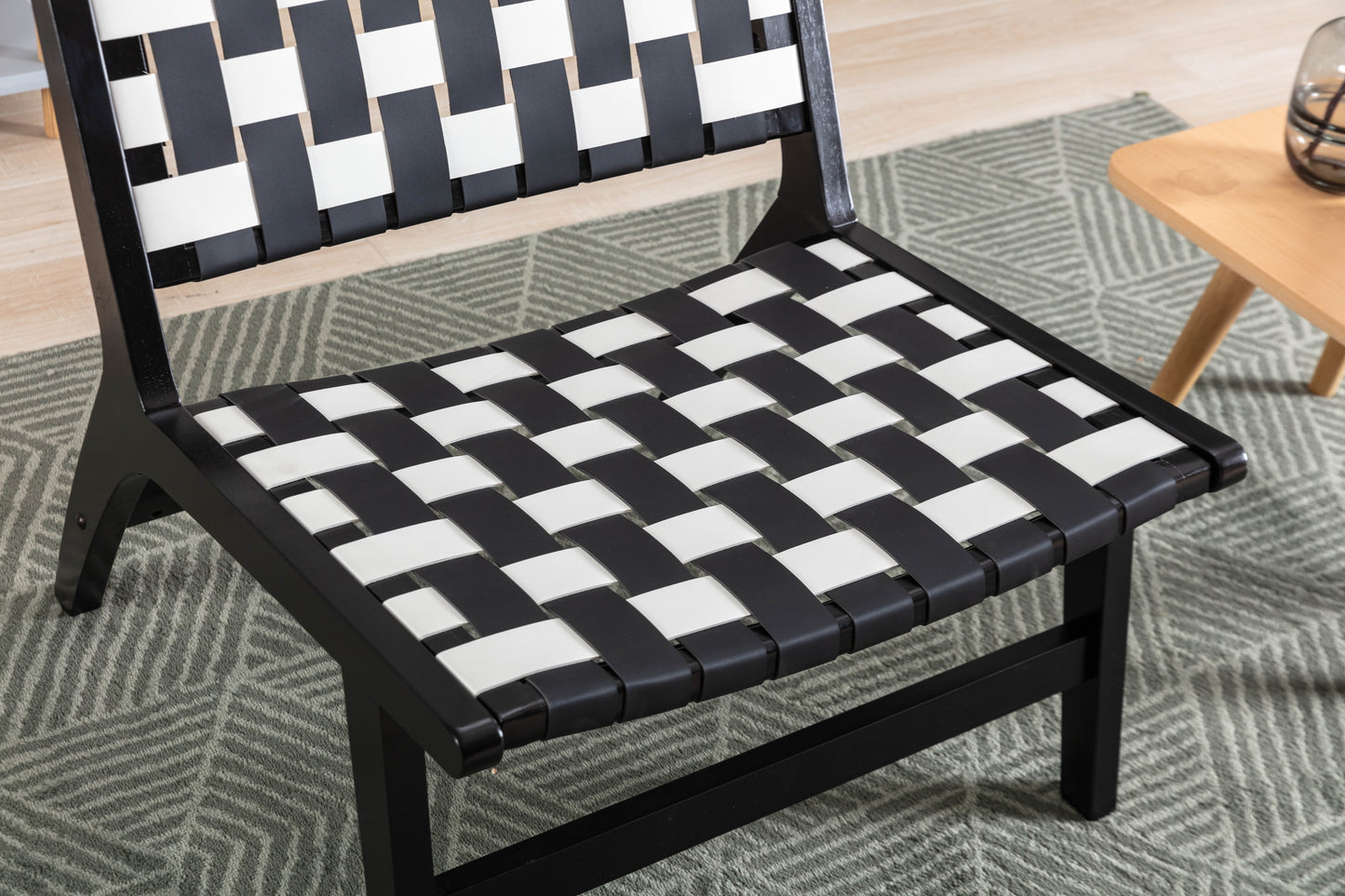 MOONMISS Solid Wood Frame Chair With White Faux Wool. Modern Accent Chair Lounge Chair for Living Room